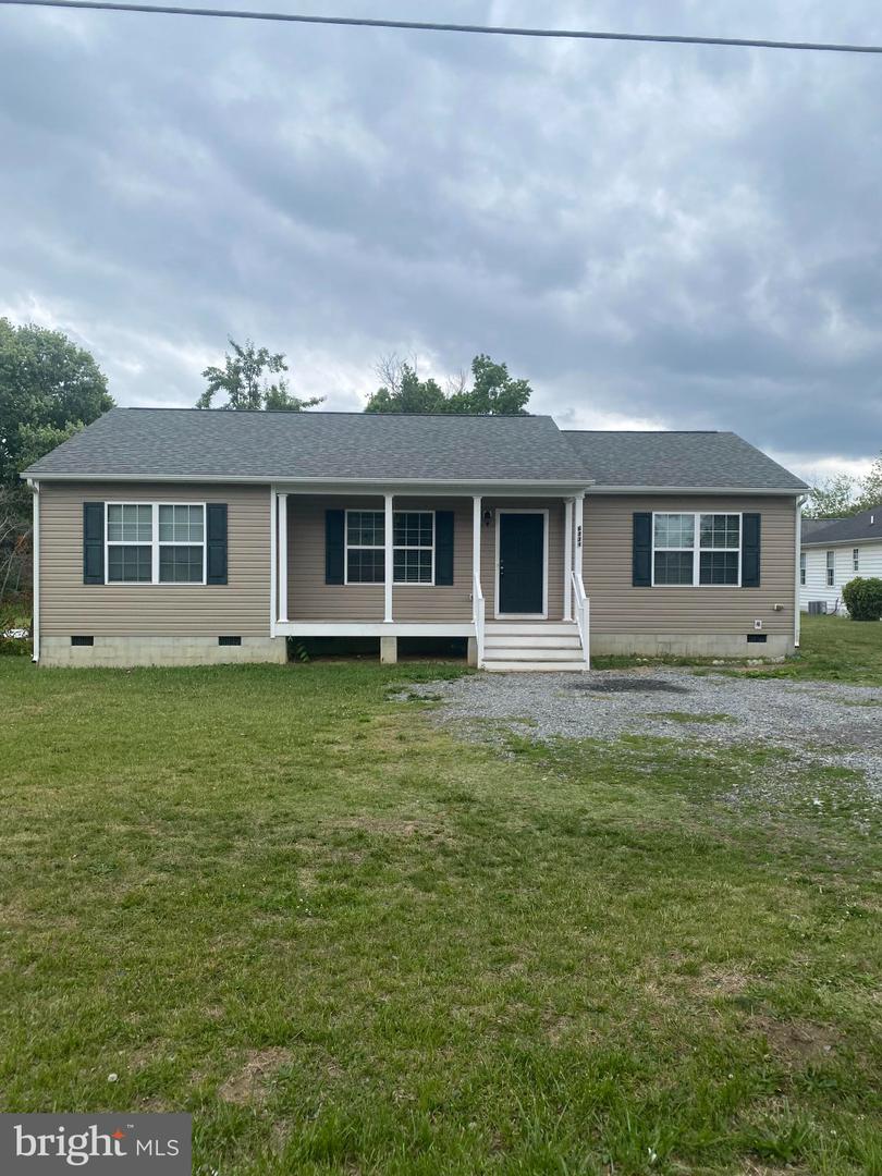6338 Old Plank Rd — photo