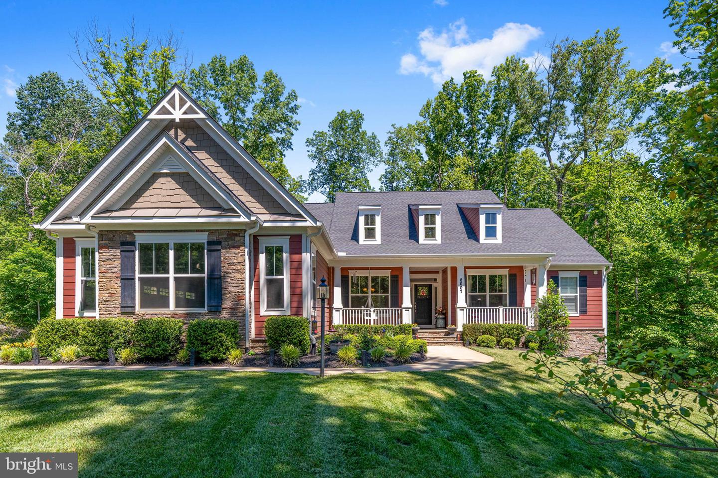 8007 Ashford Dr — photo
