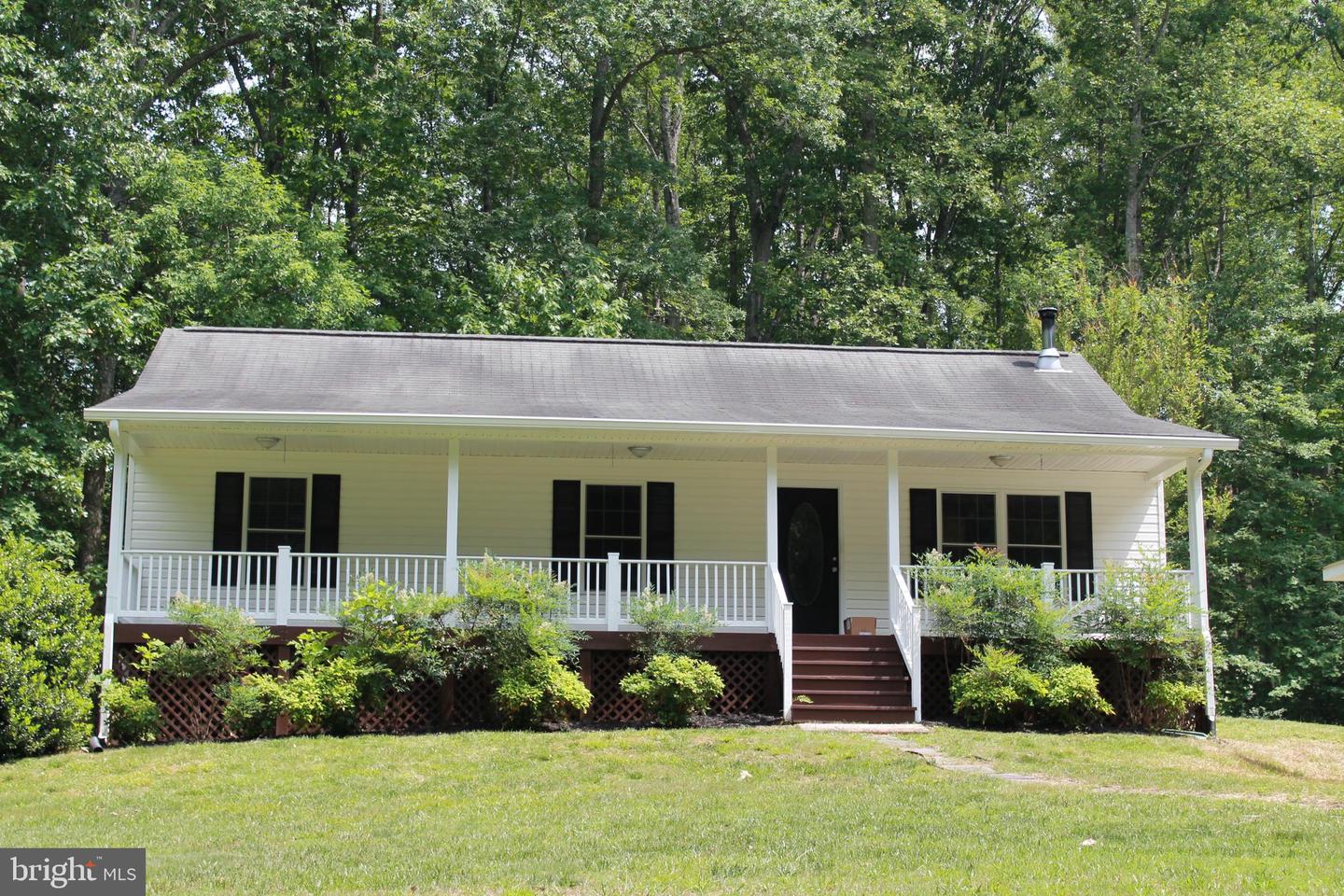 8531 Livingston Ct — photo