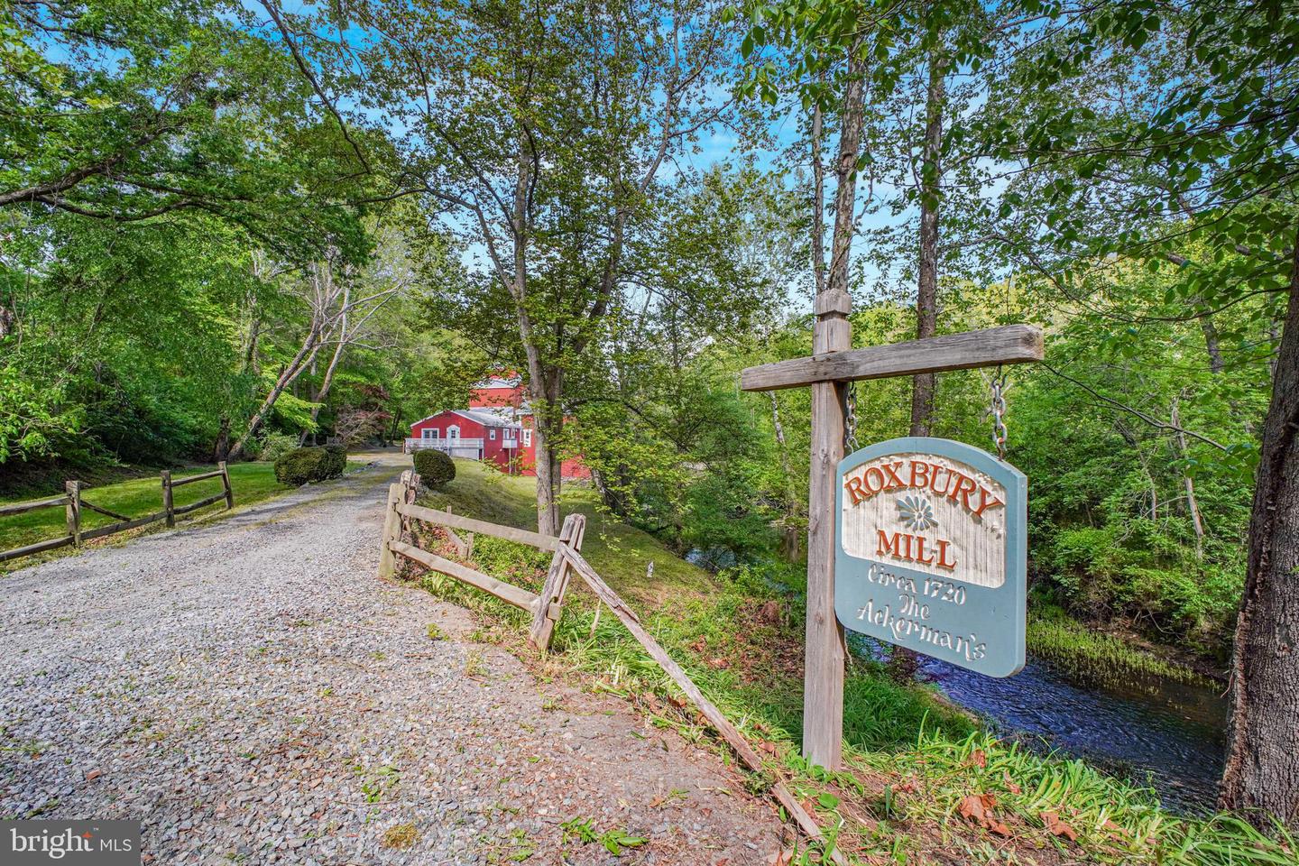 6908 Roxbury Mill Rd — photo