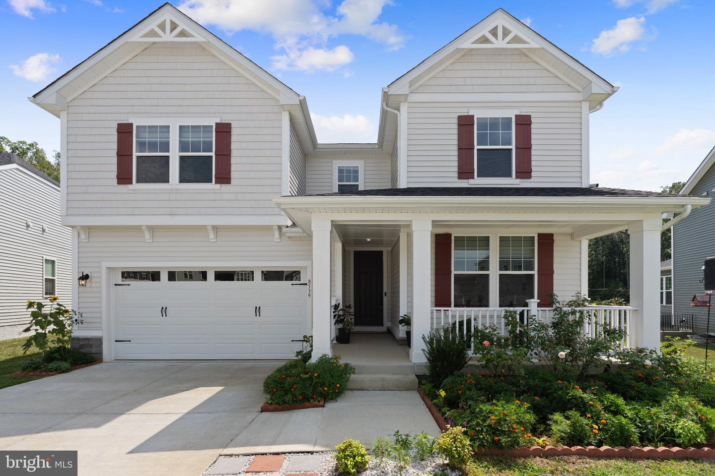 8539 Fleetwood Dr — photo