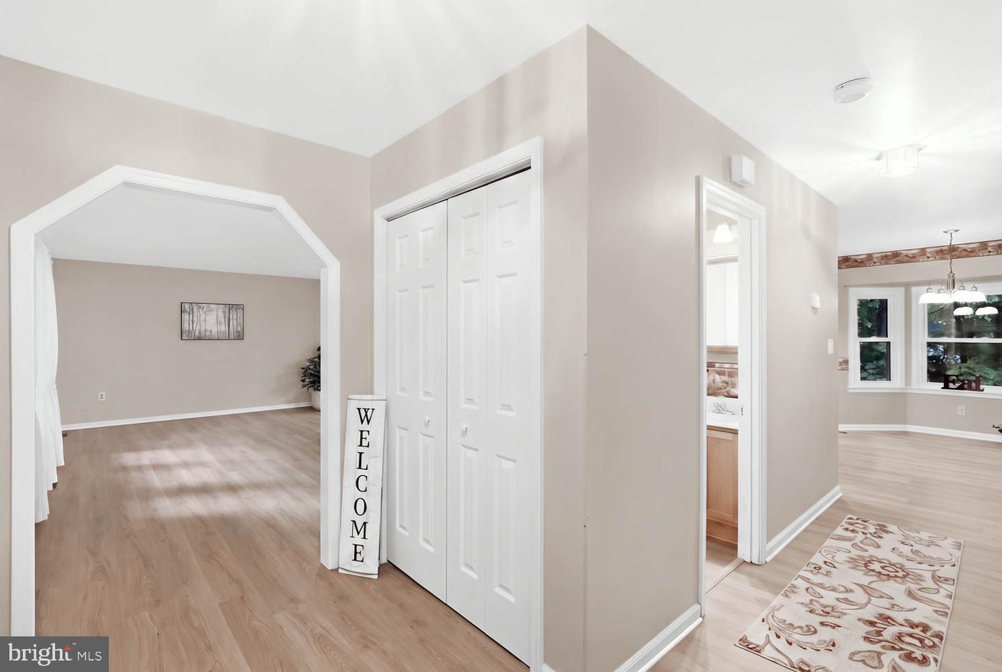 10703 Bradford St — photo