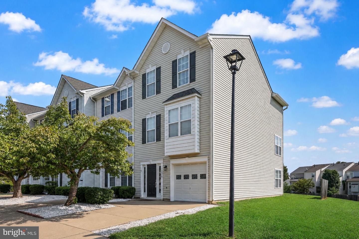 10036 Gander Ct — photo