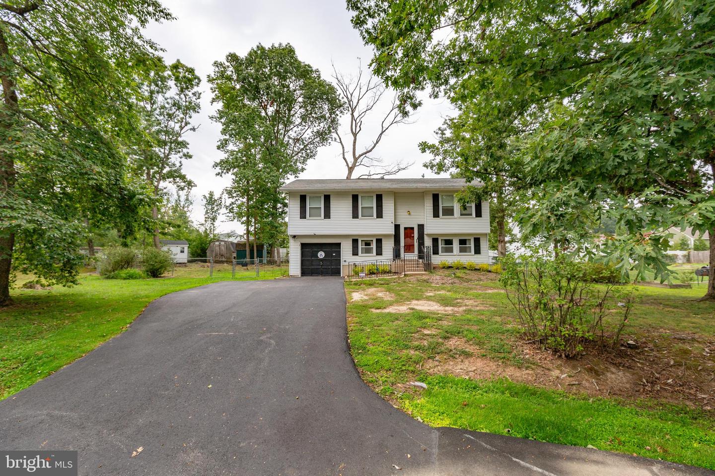 9 Edison Ct — photo