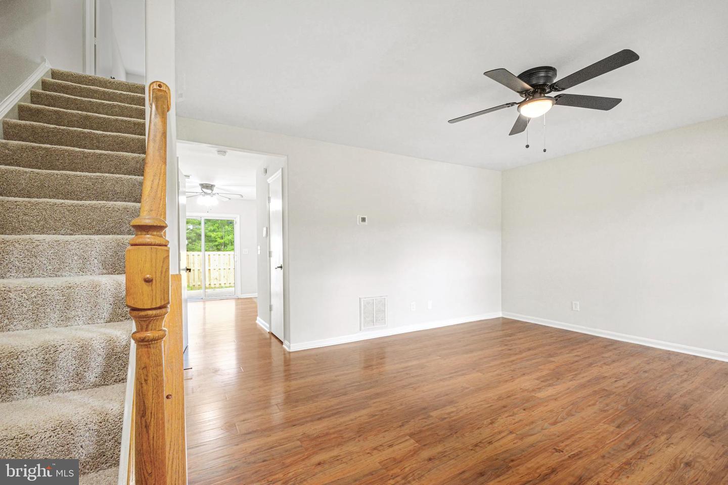 9947 Matti Hill Ct — photo
