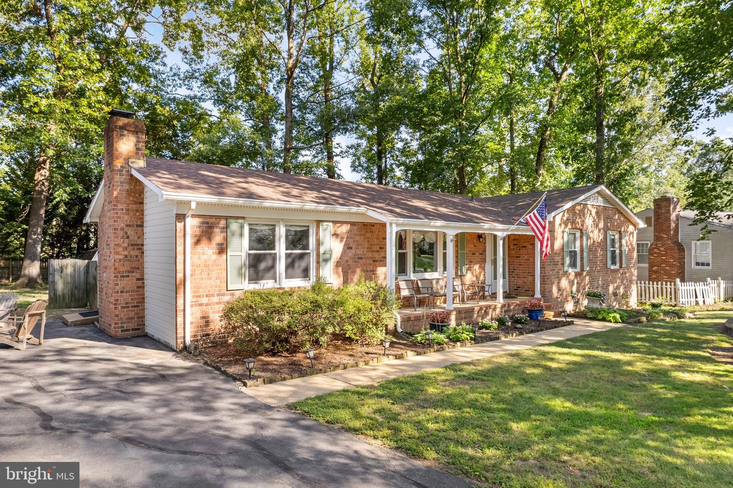 520 Butternut Dr — photo