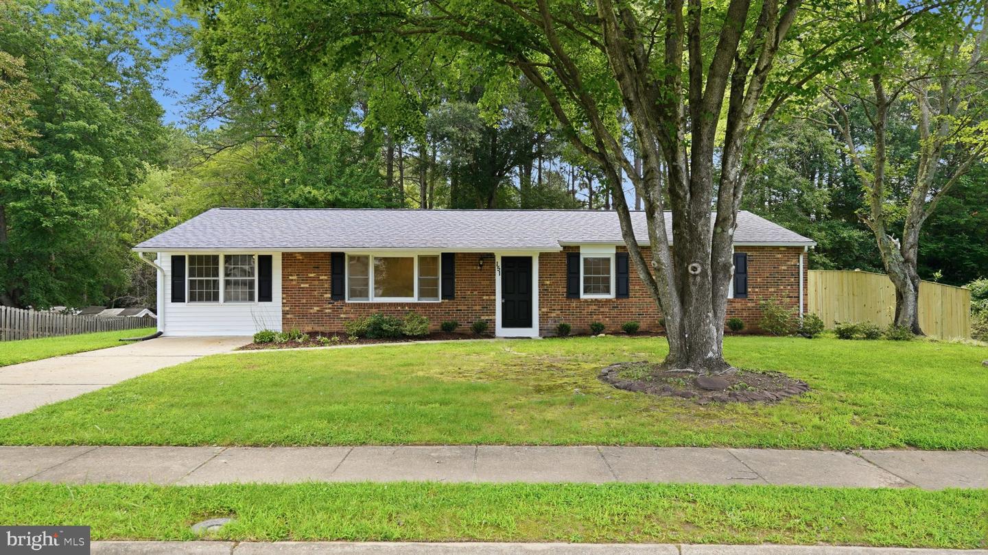 151 Winewood Dr — photo