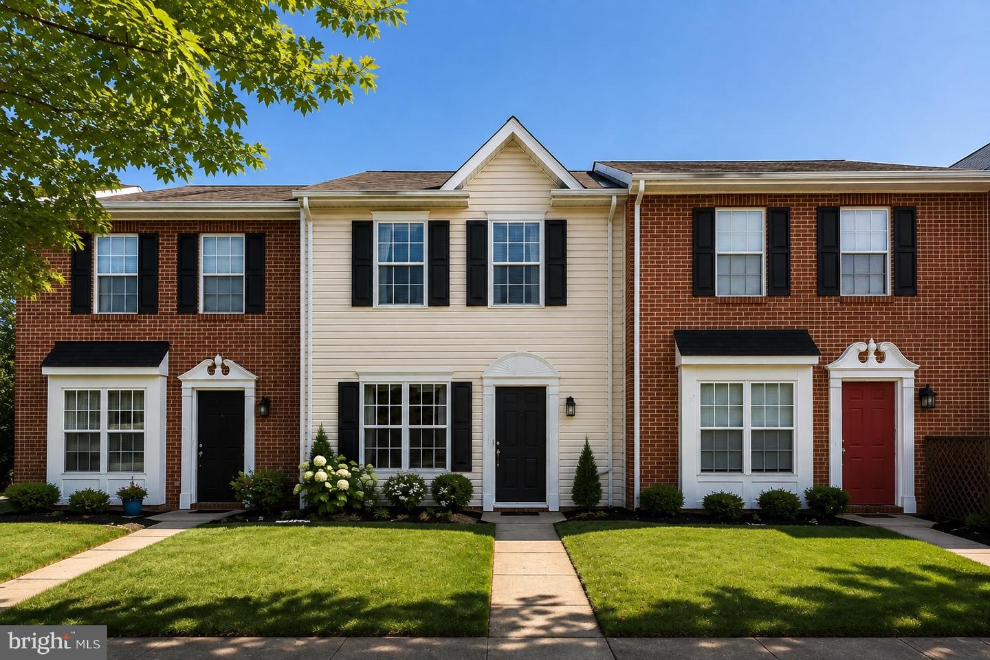10505 Boxmeer Ct — photo