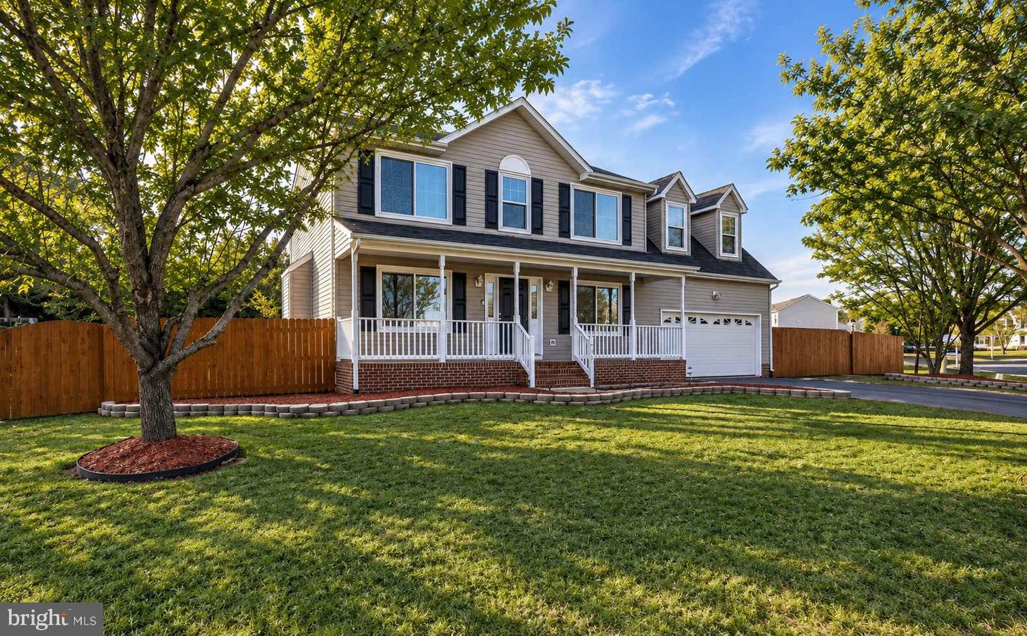 7527 Sterling Dr — photo