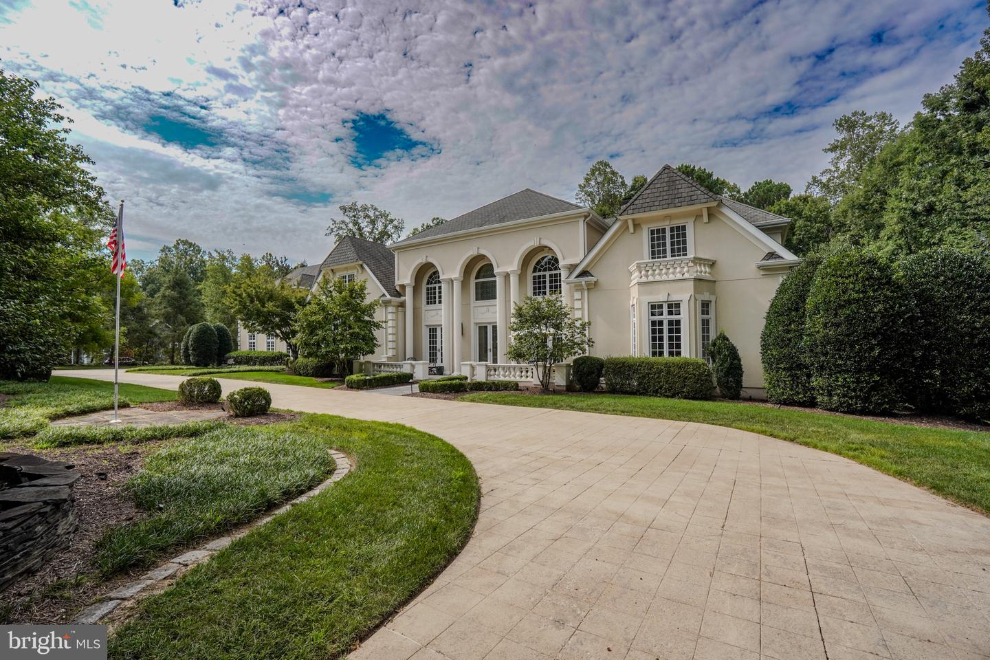 11510 Baldy Ewell Way — photo