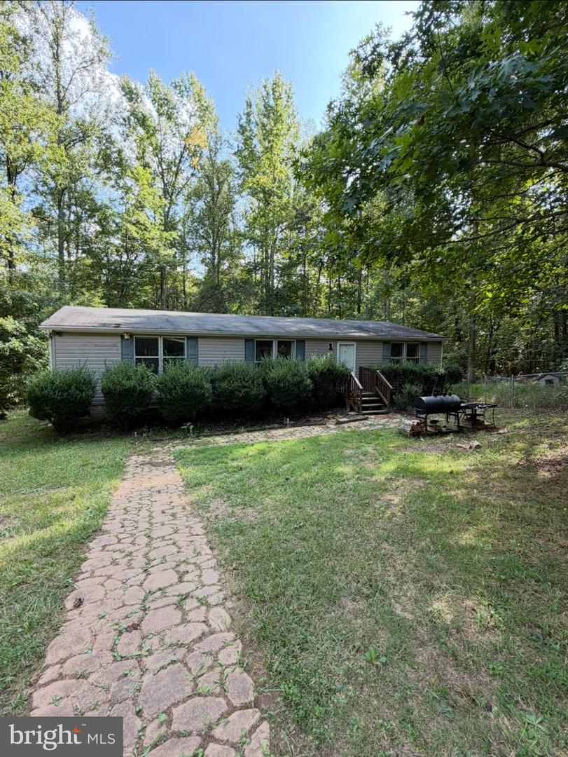 11016 Forest Hollow Dr — photo