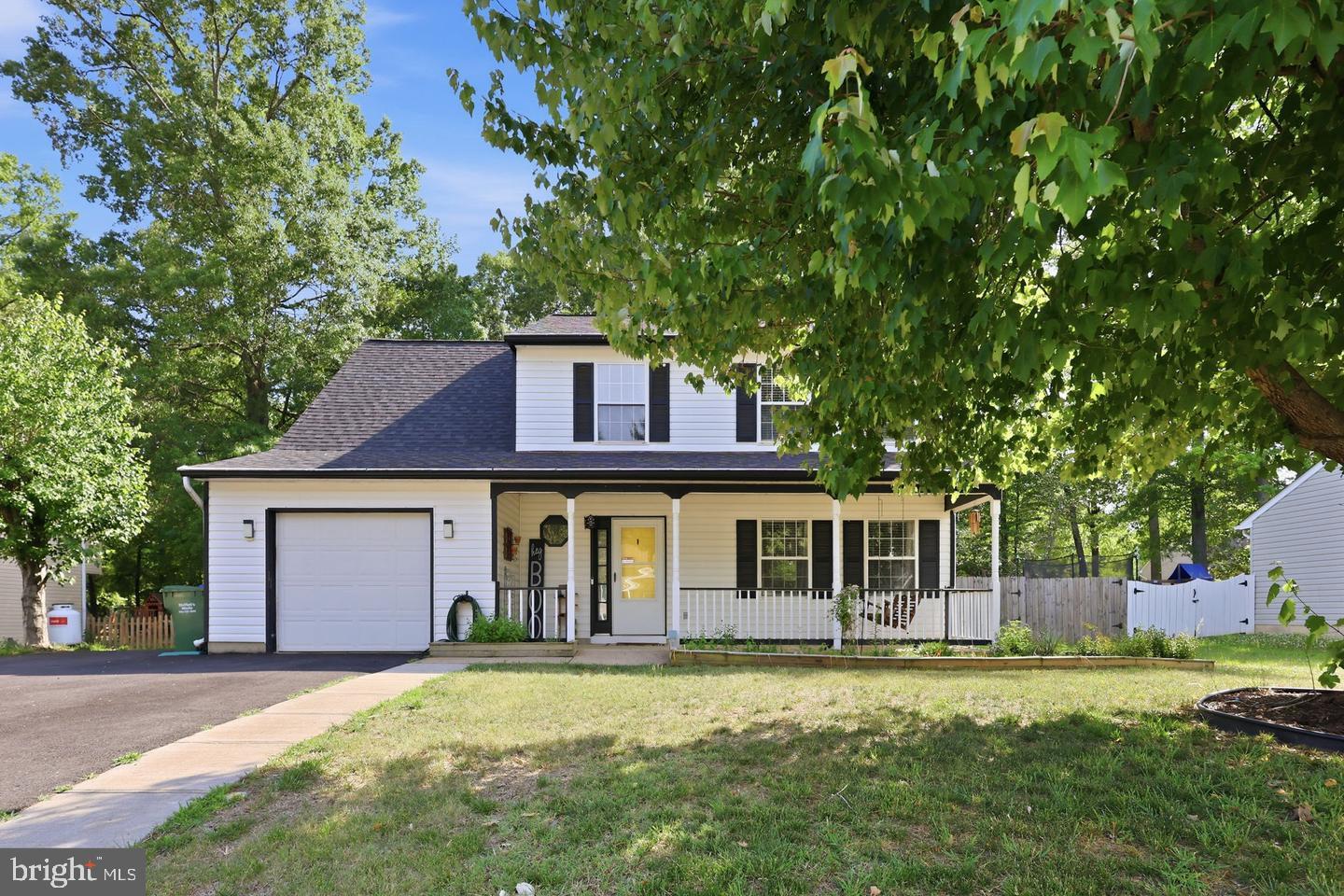 10106 S Fulton Dr — photo