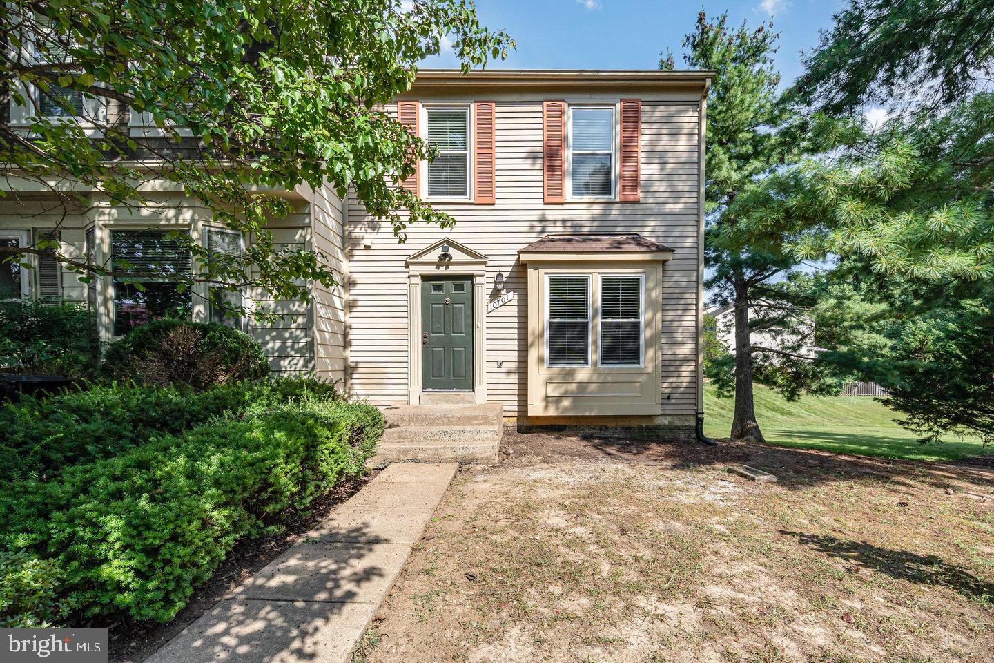 10701 Houck Dr — photo
