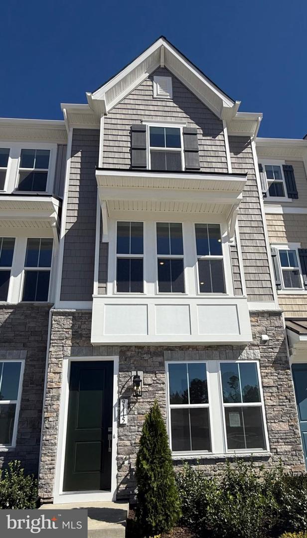 9115 Forkleaf Oak Dr — photo