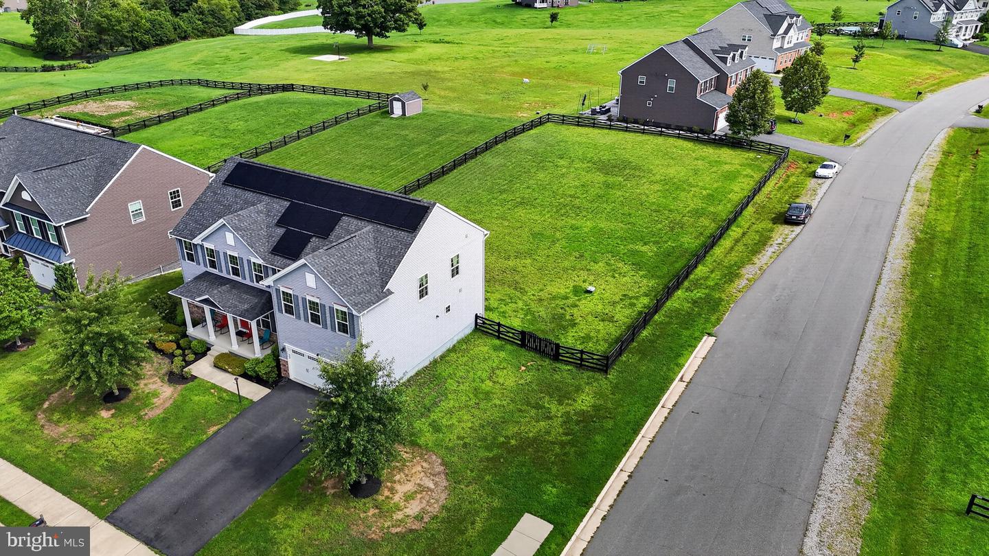 7901 Continental Ct — photo