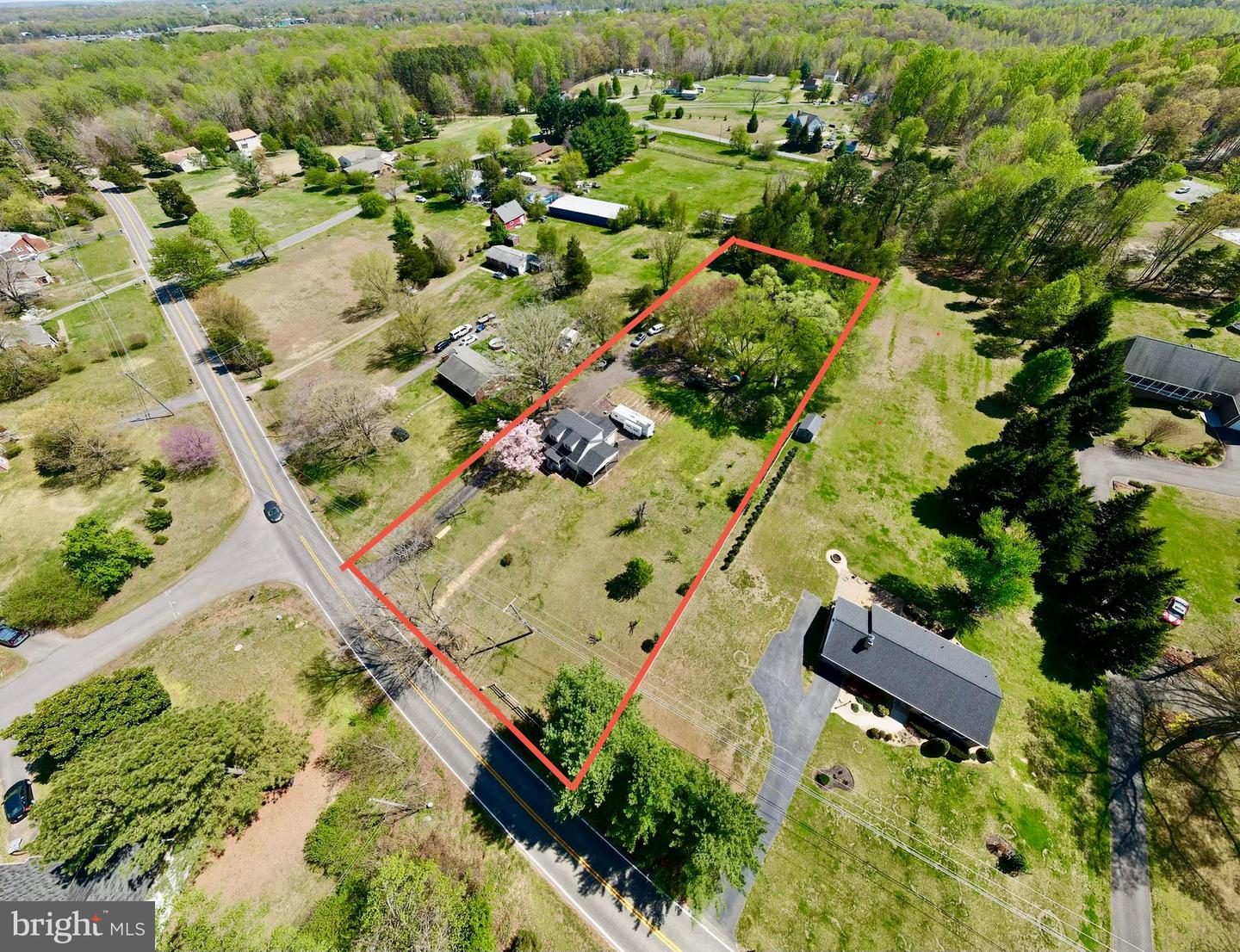 181 Sanford Dr — photo