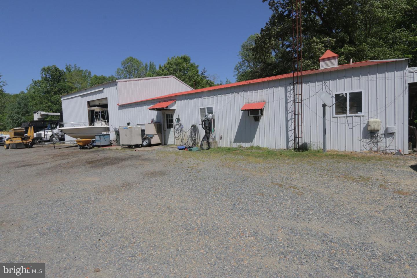 41 Wood Landing Rd — photo