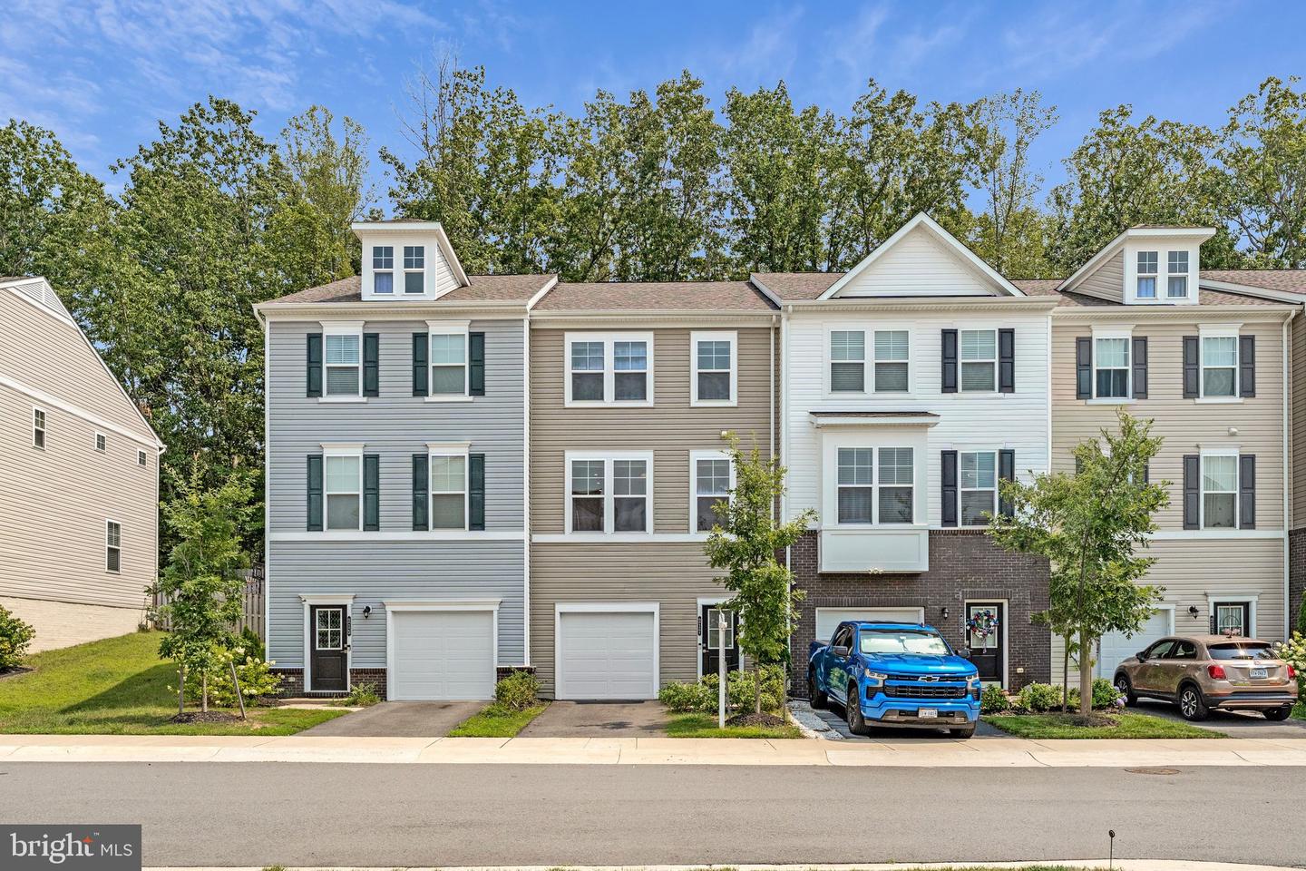 217 Huff Dr — photo