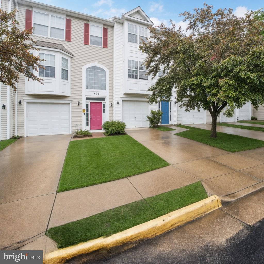 405 Donelson Loop — photo