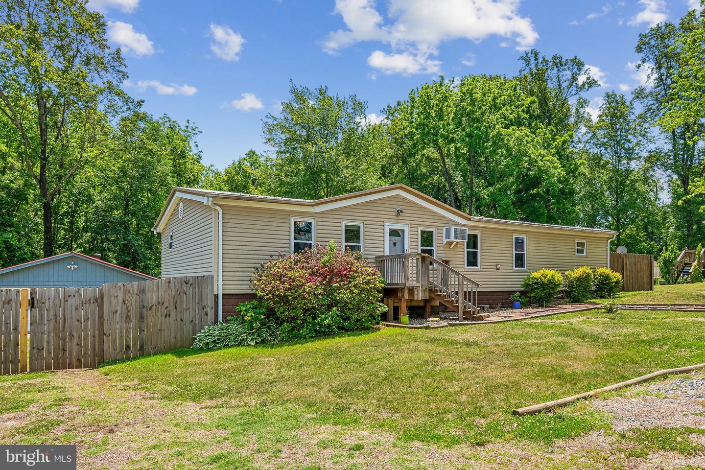 172 Barrett Heights Rd — photo