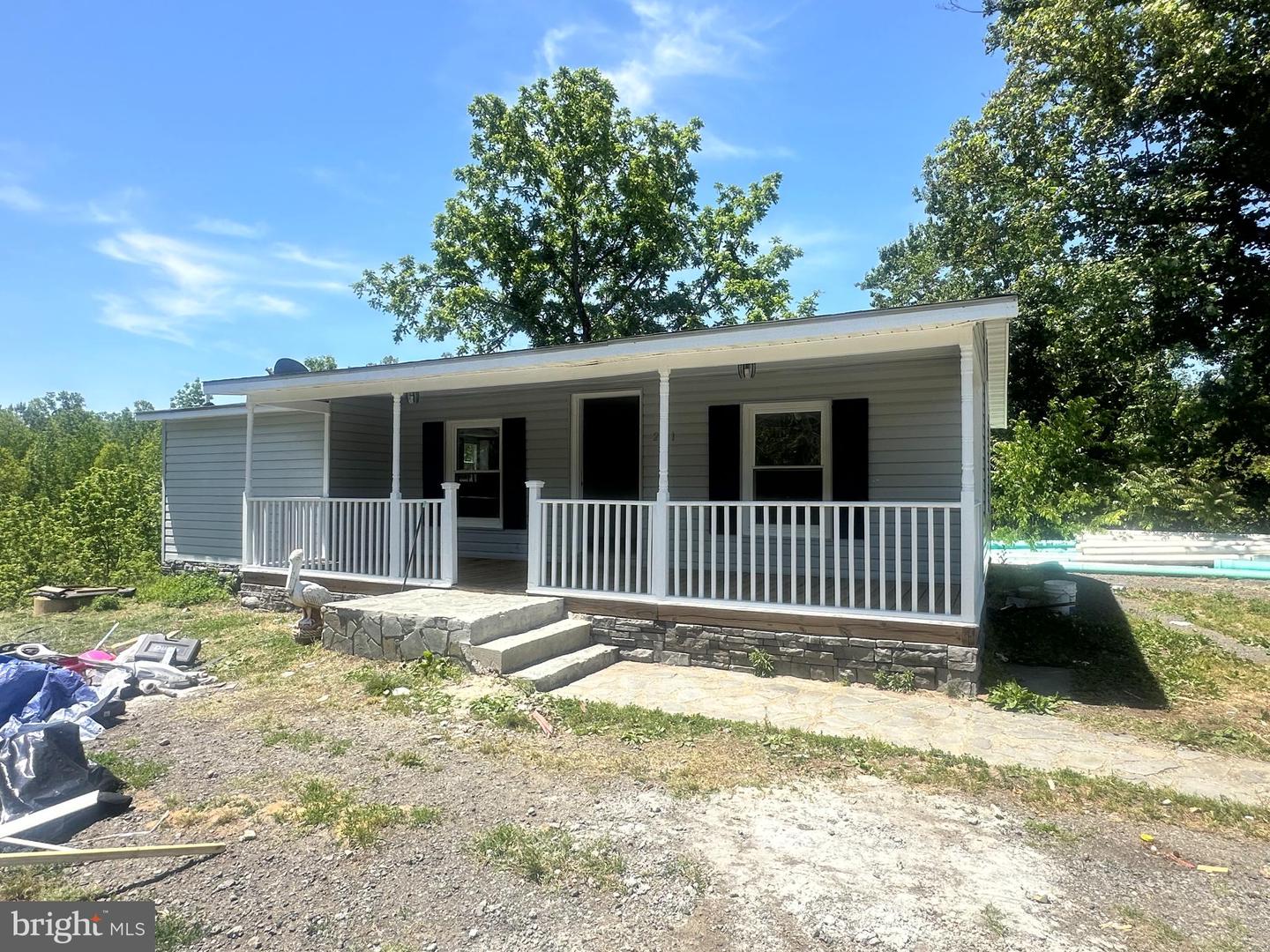 211 Sandy Ridge Rd — photo