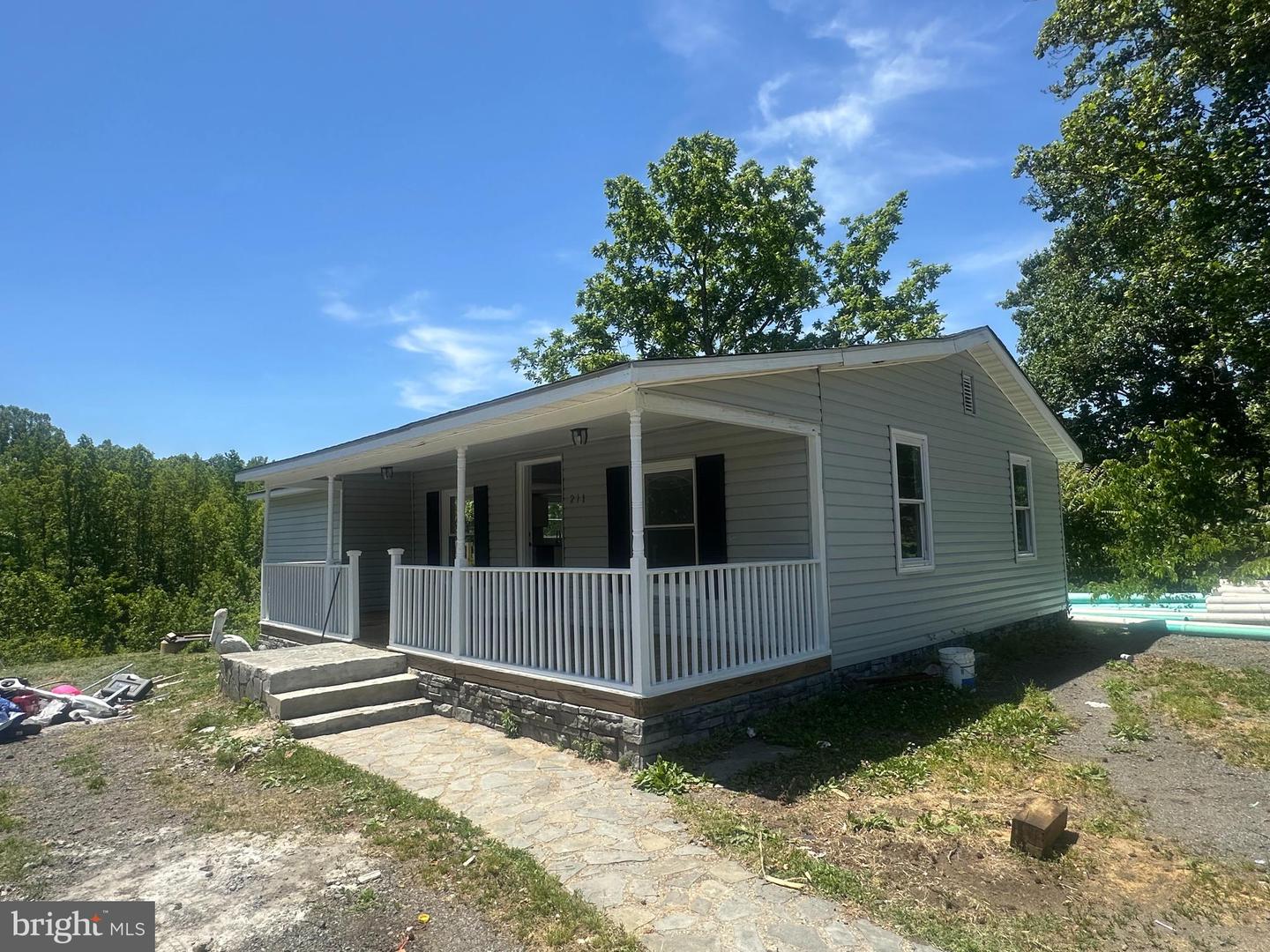 211 Sandy Ridge Road, Fredericksburg, VA 22405 — photo 2