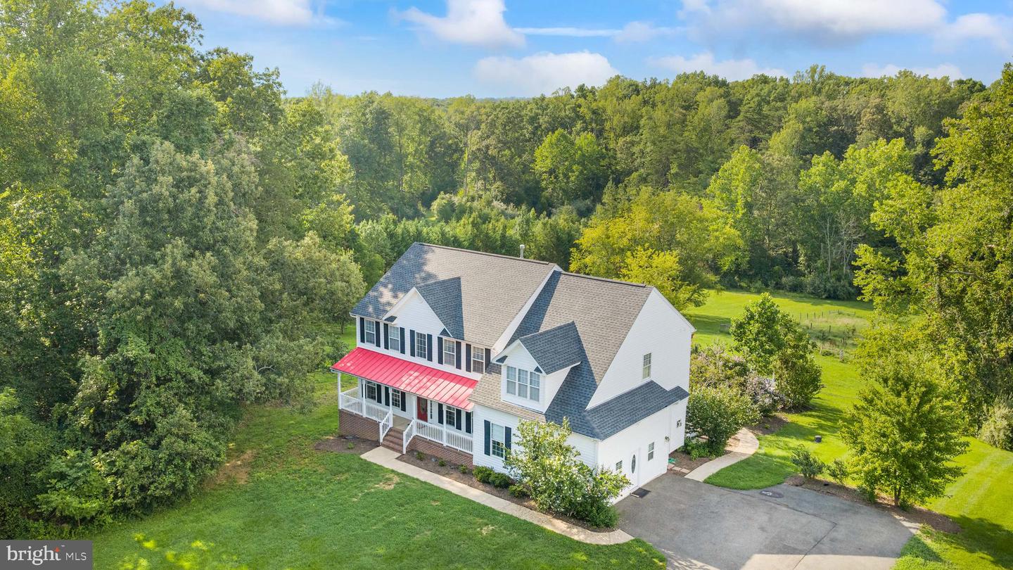 231 Crown Manor Dr — photo