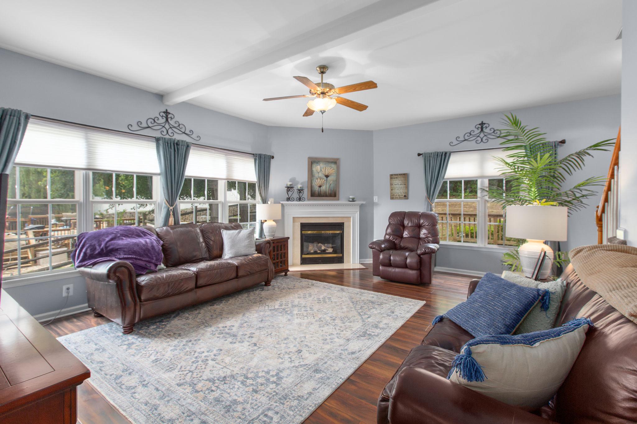 11 Feldspar Way — photo