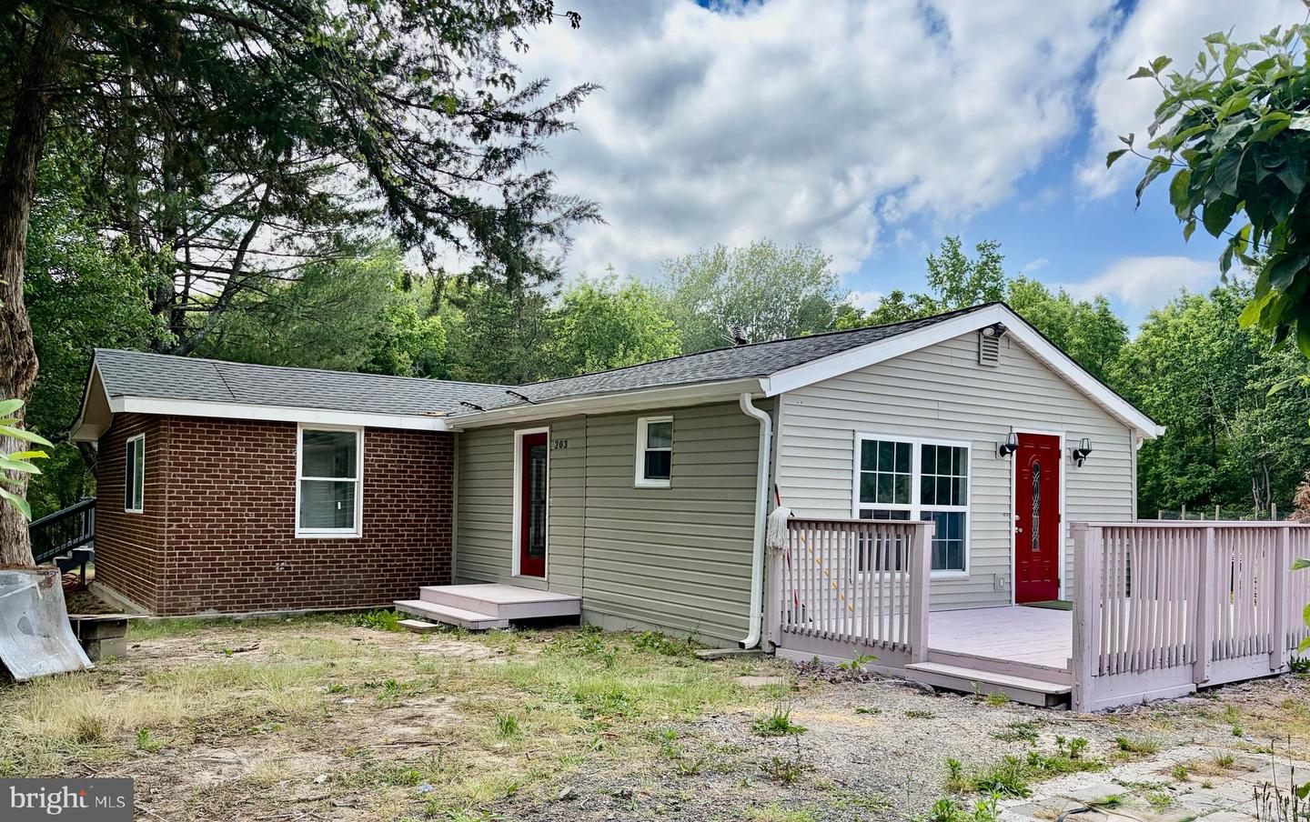 203 Shackelford Well Rd — photo