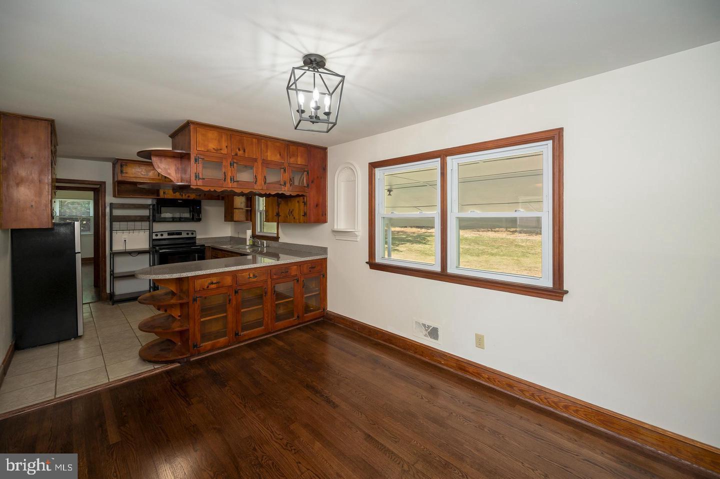 1008 Garrisonville Rd — photo