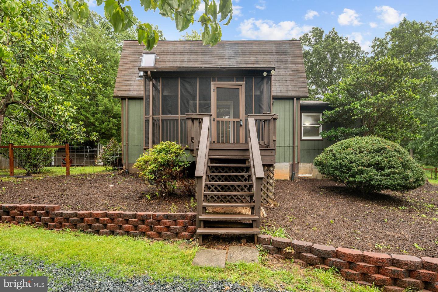78 Hidden Lake Dr — photo