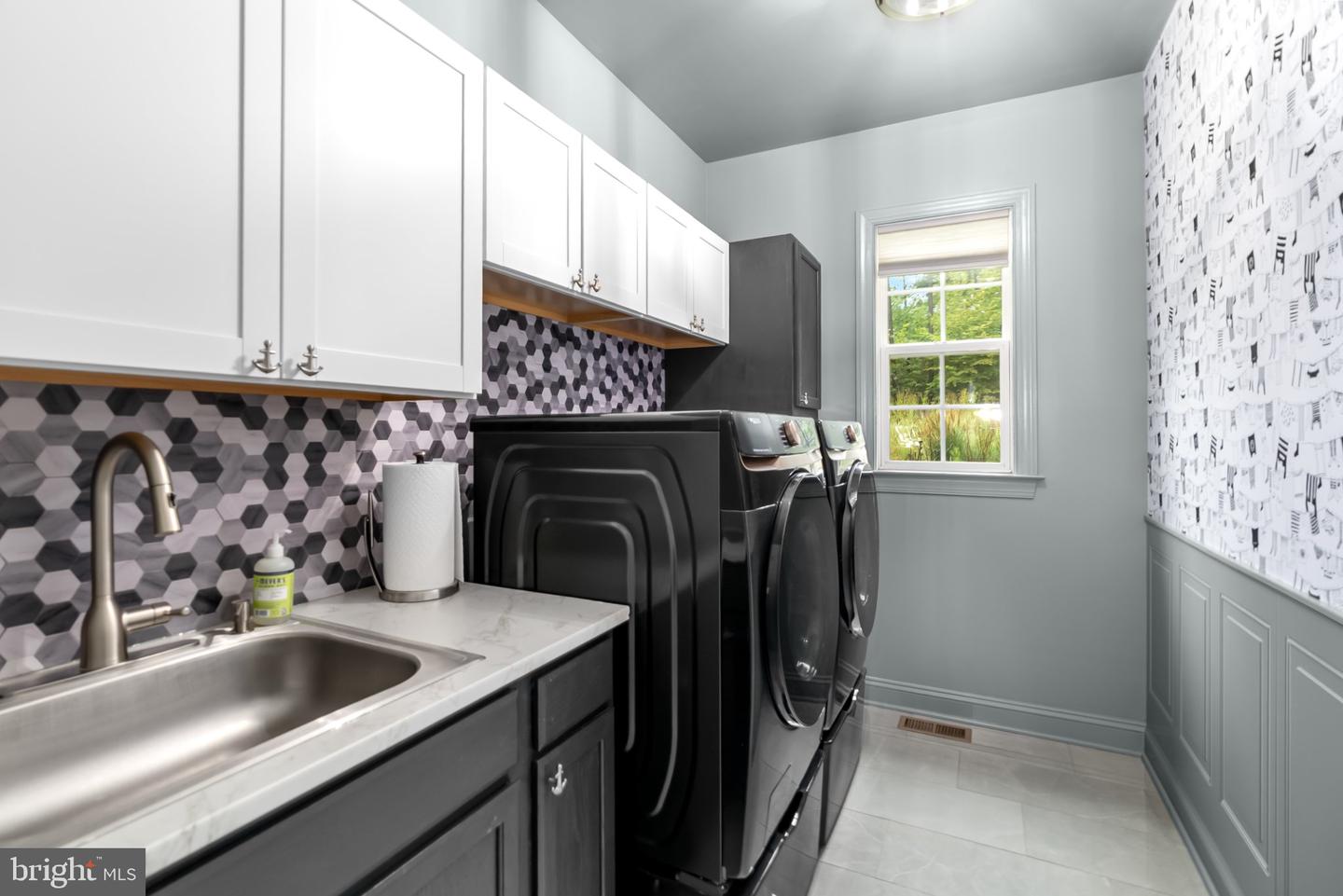 51 Serene Hills Dr — photo