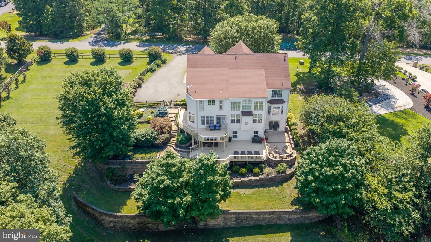 76 High Ridge Dr — photo