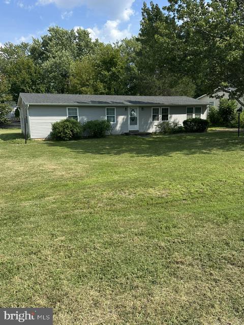 209 Oakridge Dr — photo
