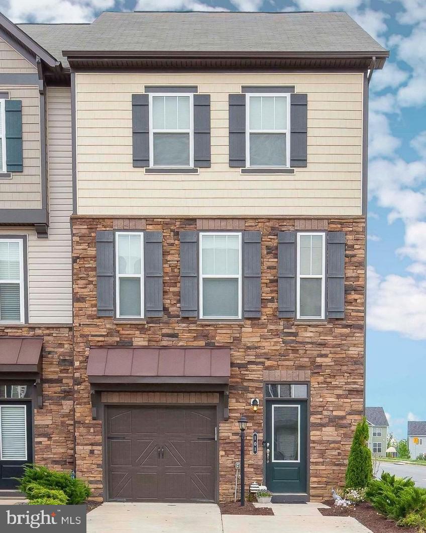 101 Germanna Way — photo