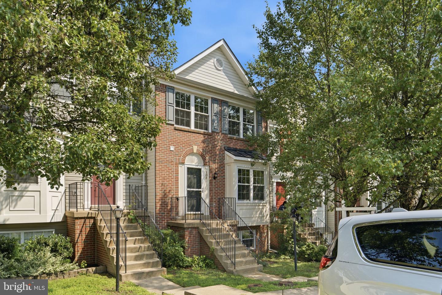 108 Pinnacle Dr — photo