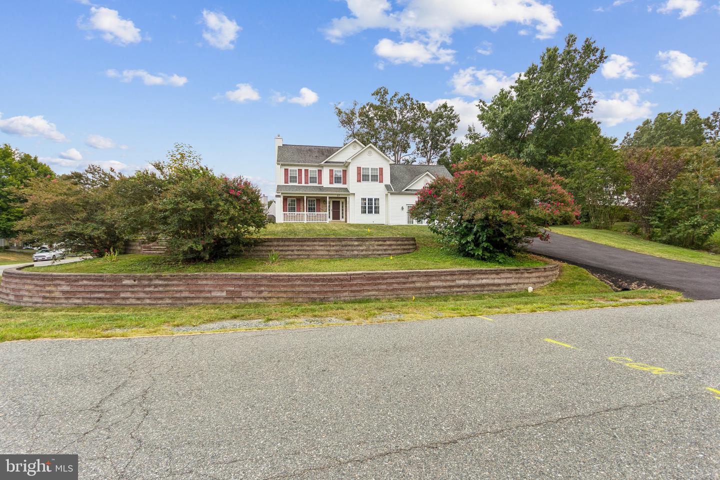 17 Brown Cir — photo