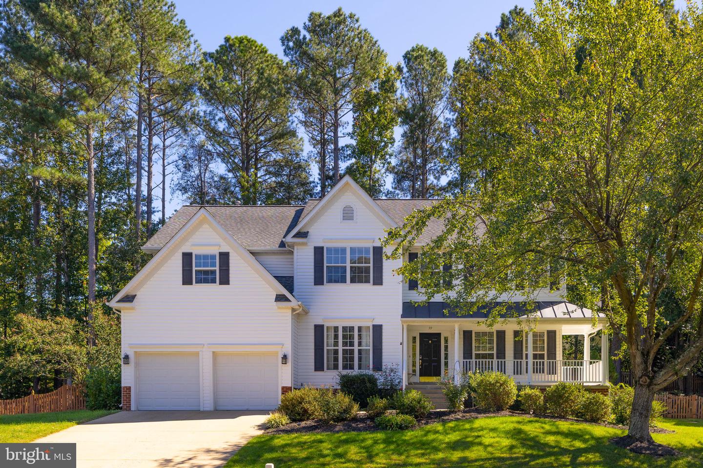 39 Monument Dr — photo