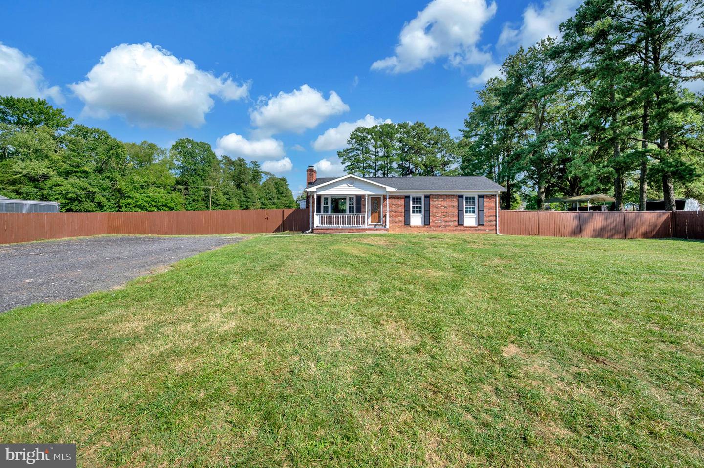 241 Ferry Rd — photo