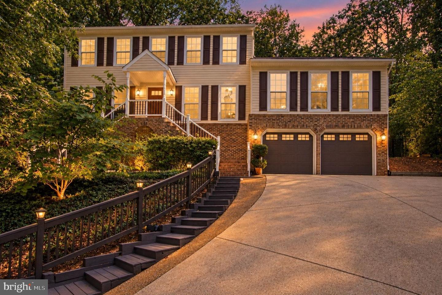 2018 Schooner Dr — photo