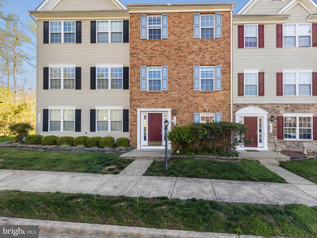 108 Clearwater Ct — photo