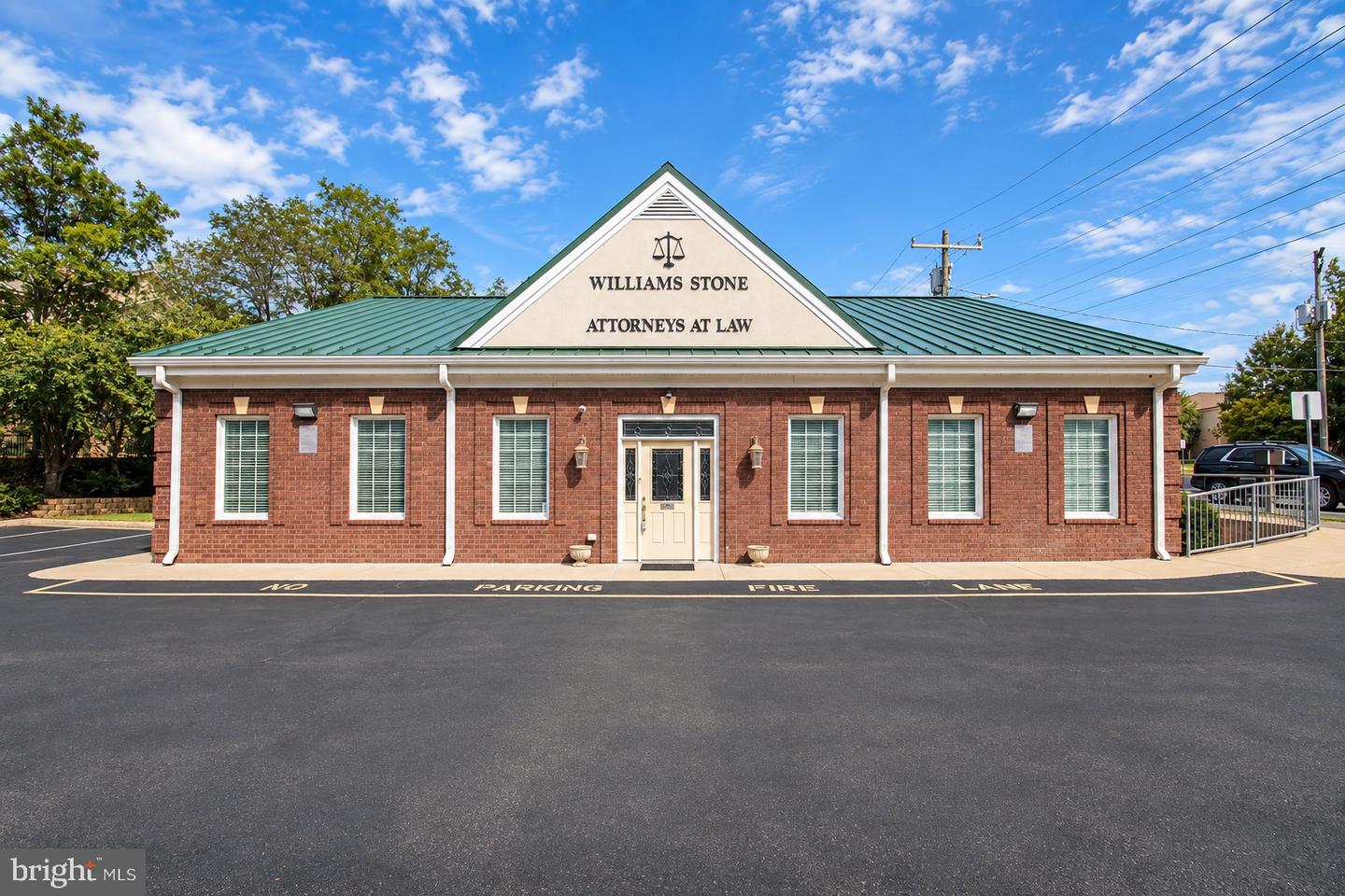 1303 Courthouse Rd — photo