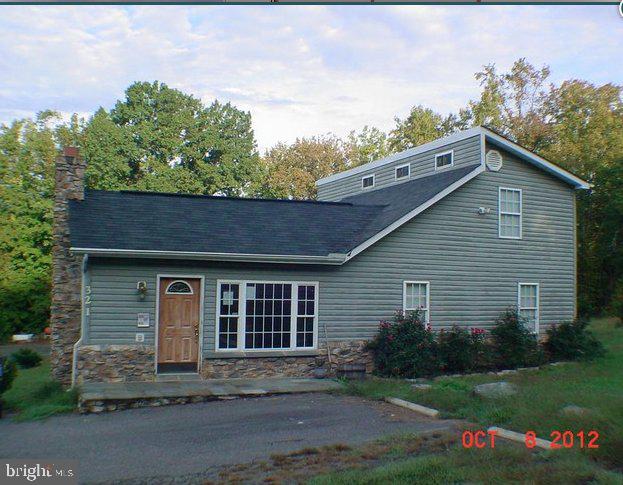 321 Cambridge St — photo