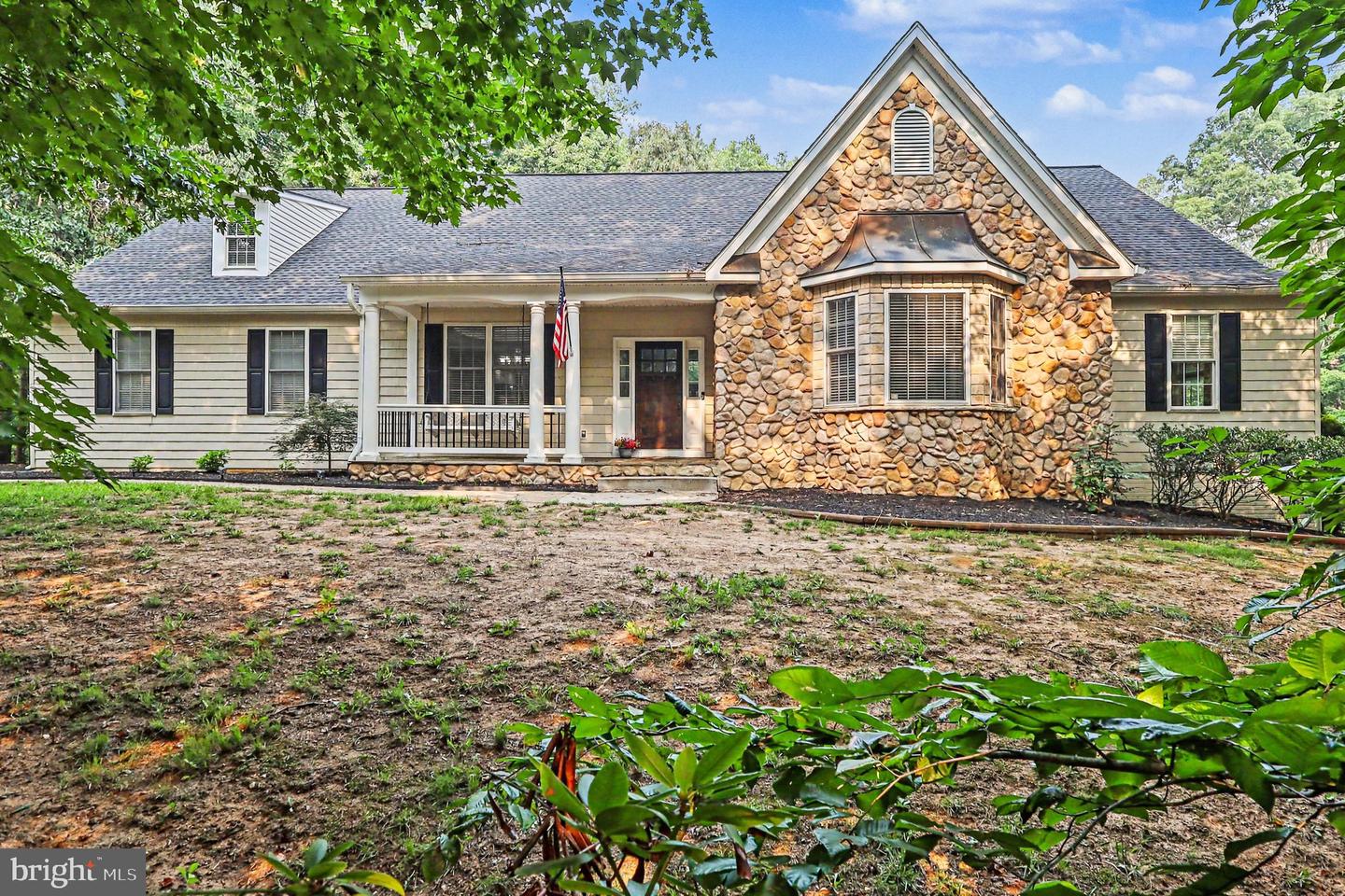 78 Wateredge Ln — photo
