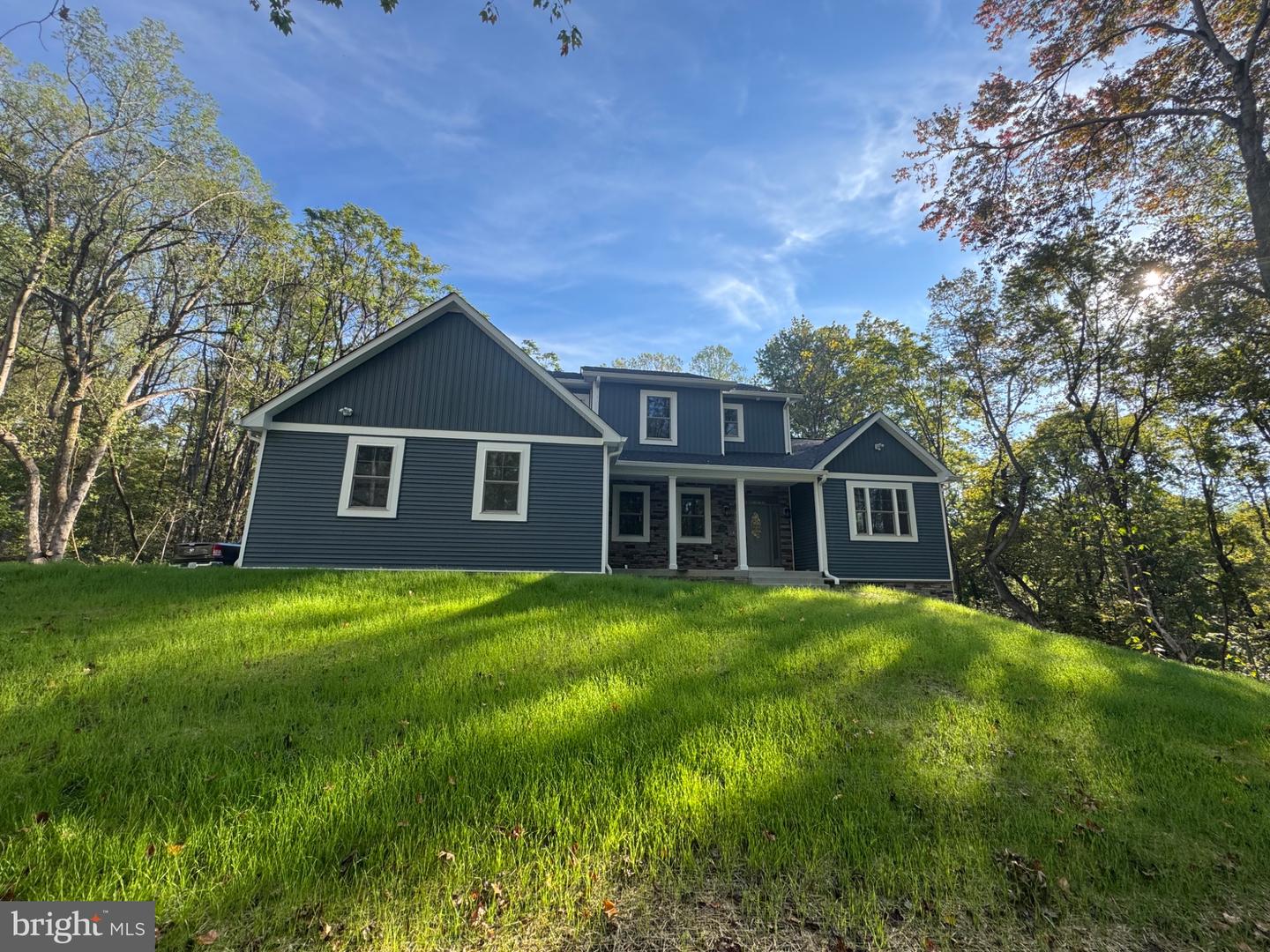 8 Cannon Bluff Dr — photo