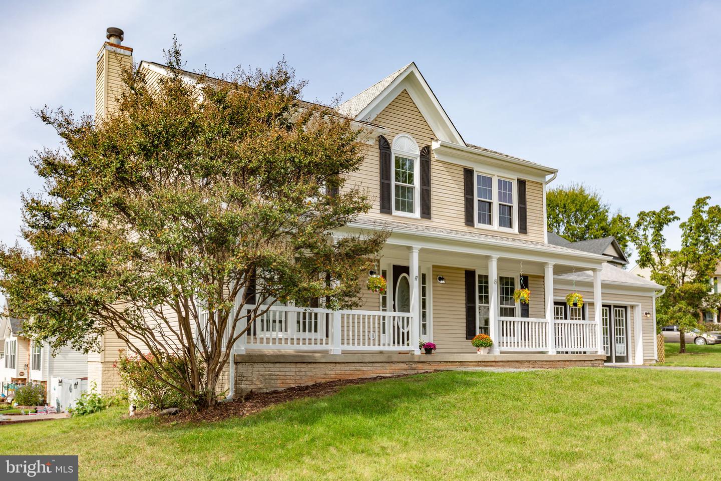 8 Little Brook Circle — photo