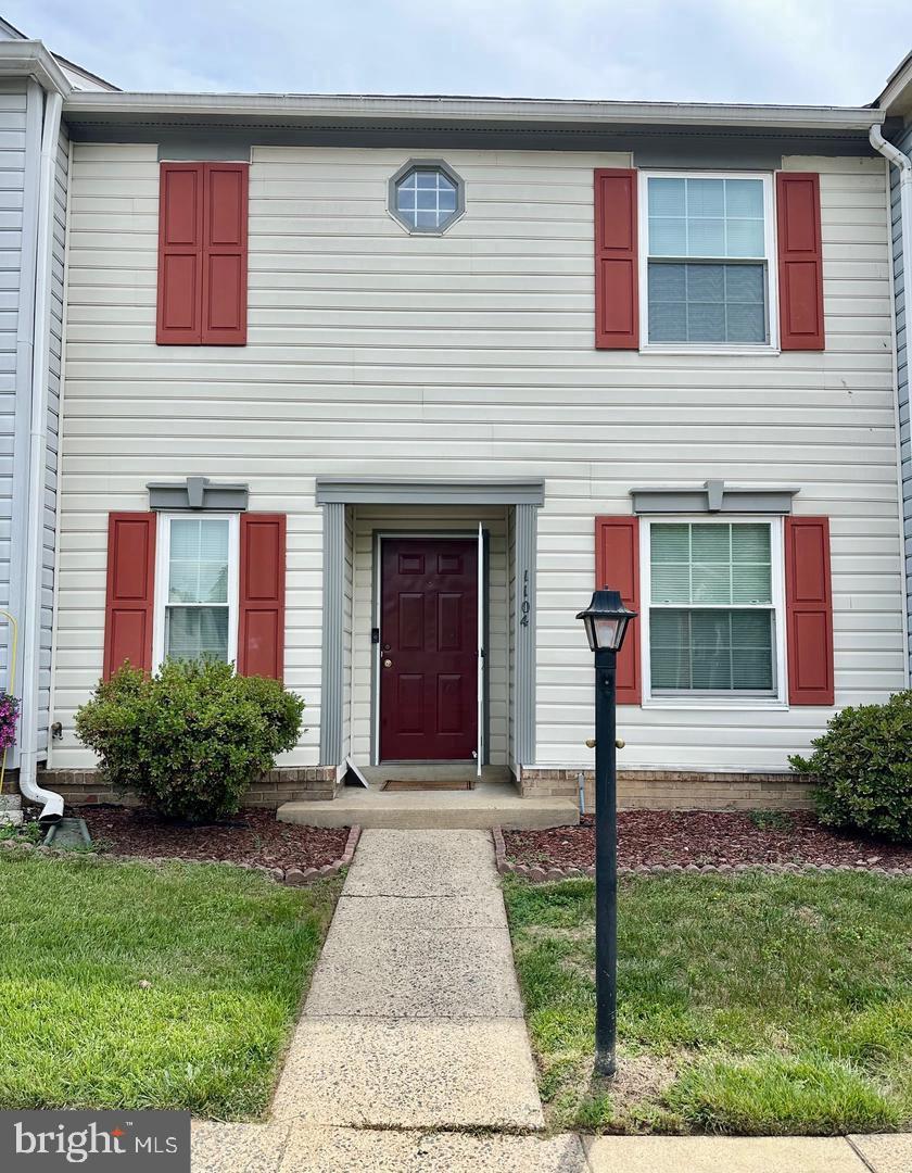 1104 Wind Ridge Dr — photo