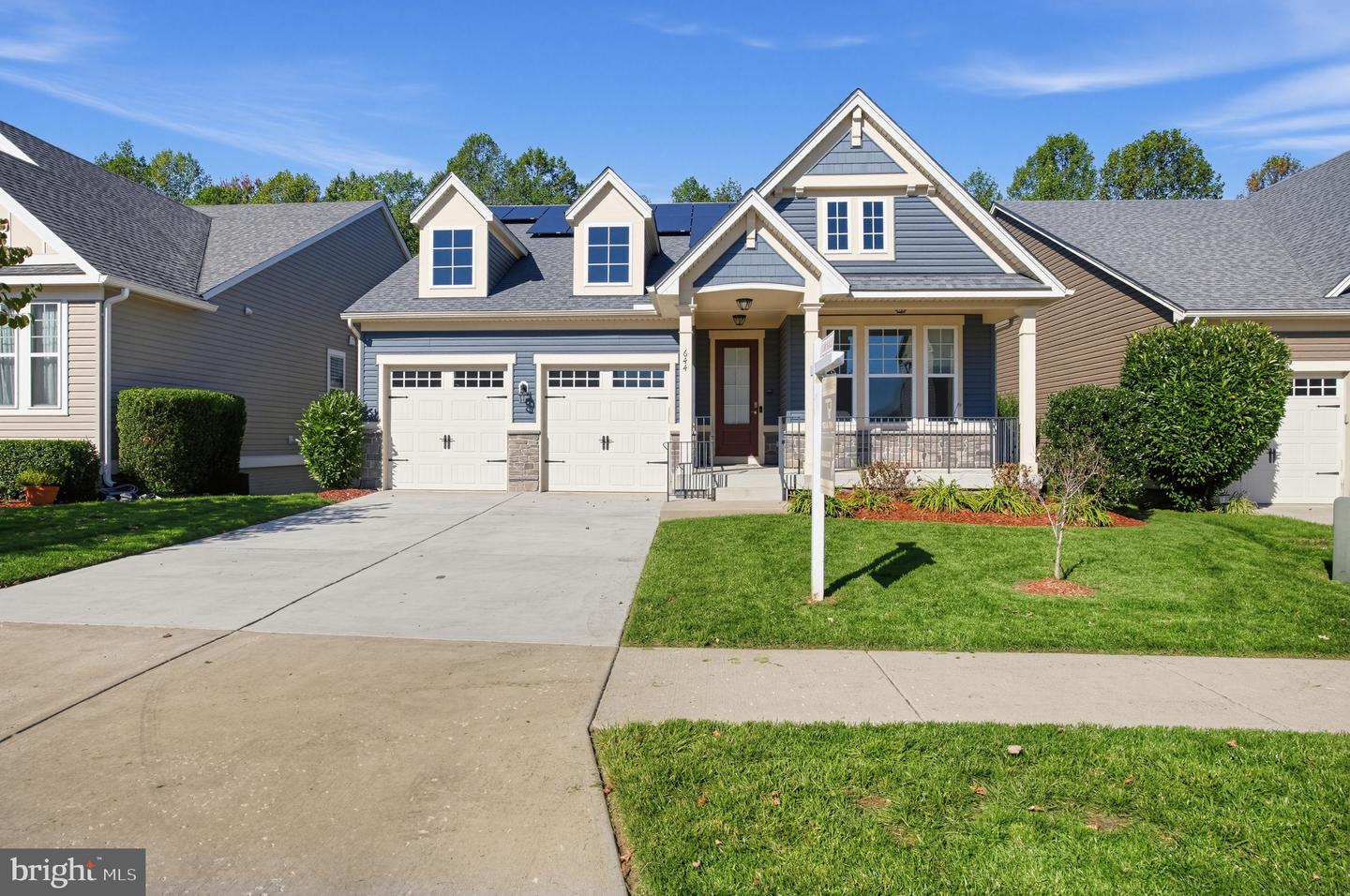644 Crab Apple Dr — photo