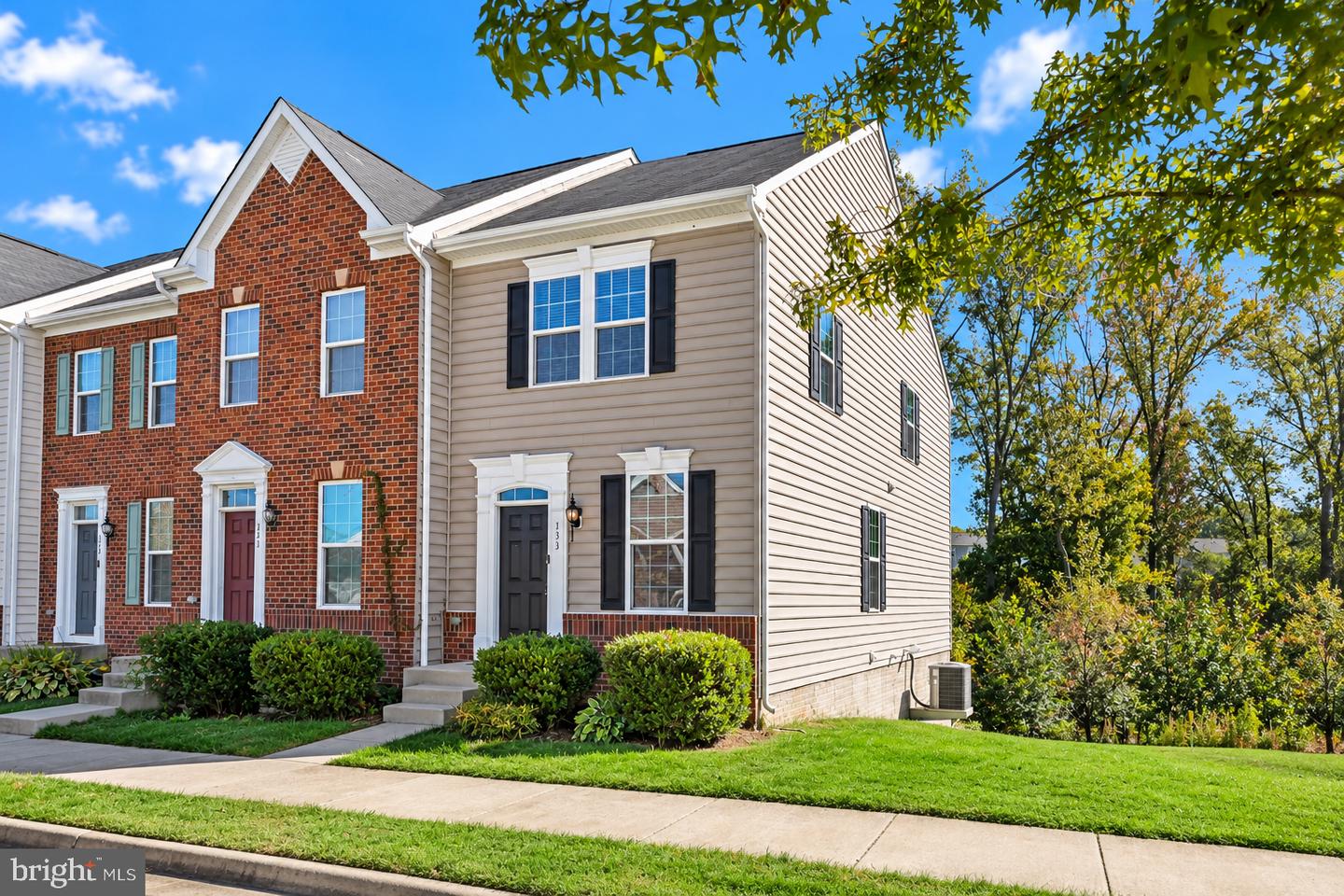 133 Streamview Dr — photo