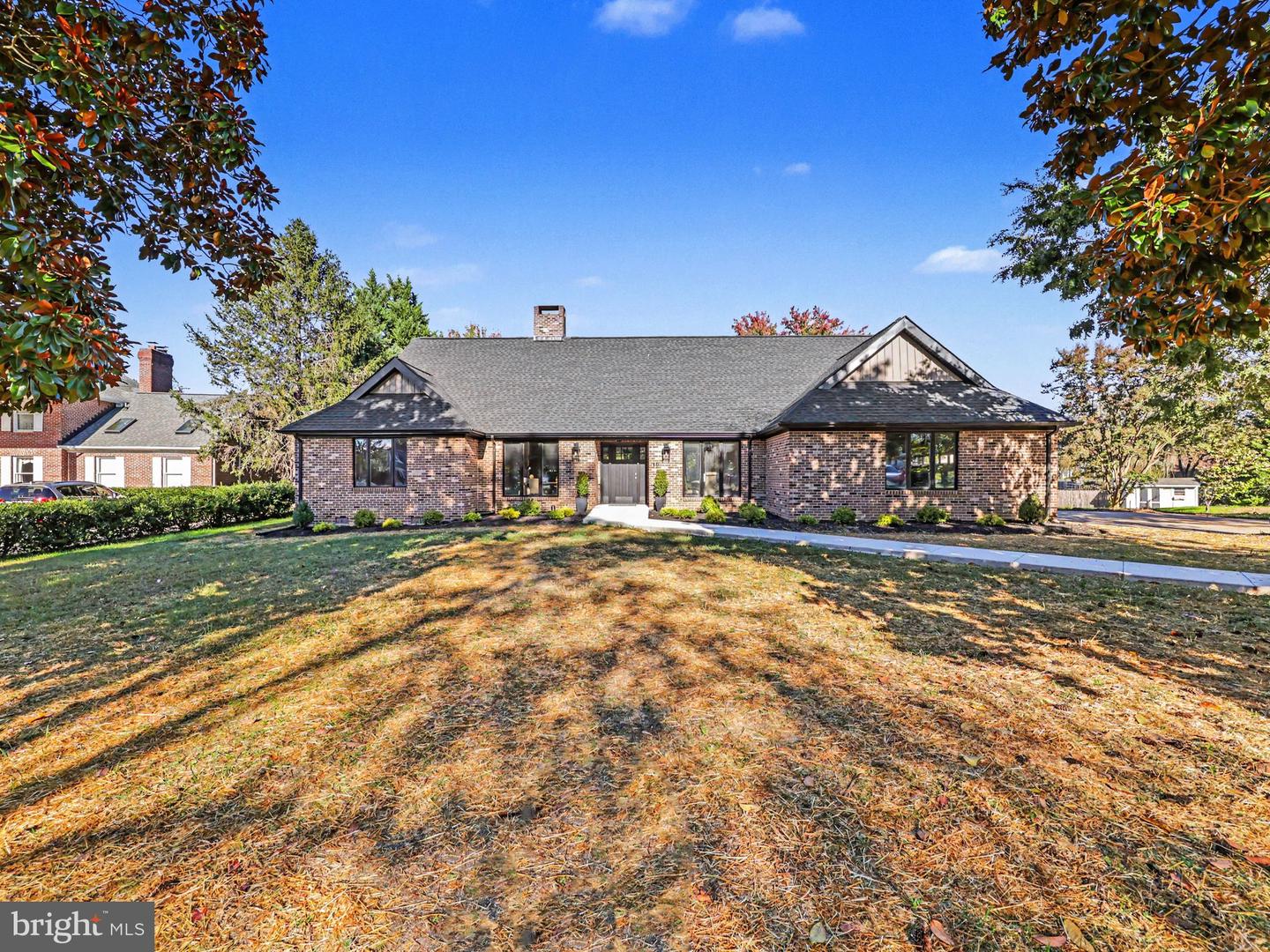 15 Steeplechase Rd — photo